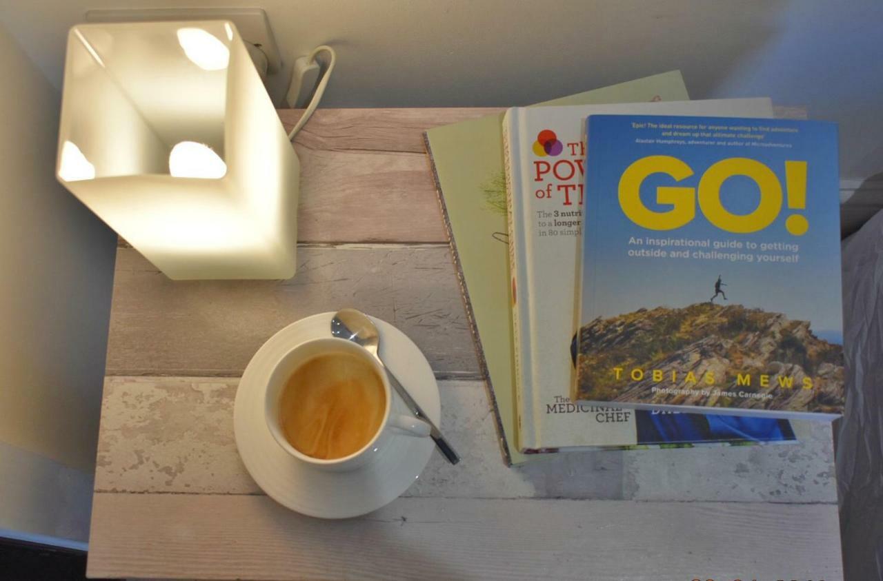 Stylish & Cosy Margate Escape With Hot Tub And Log Burner Dogs Welcome エクステリア 写真